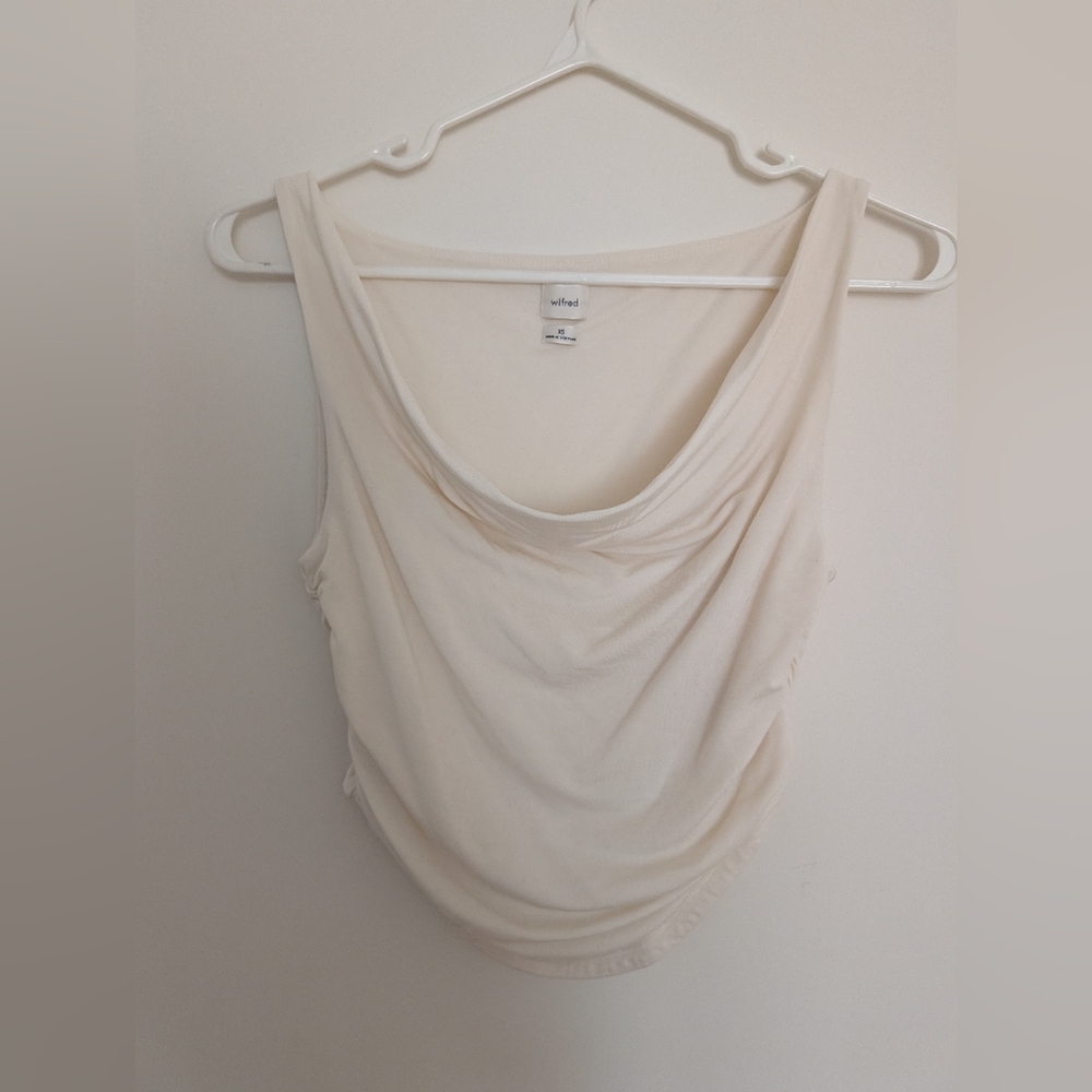 Aritzia parfait Cream Sleeveless Top